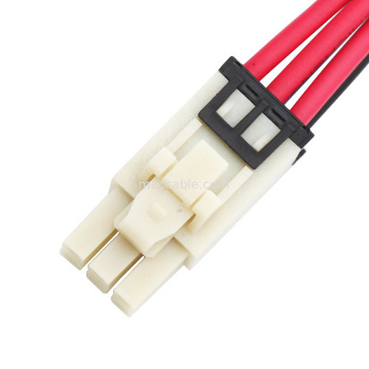 6 Pinli 100mm Uzunluk Kablo Demeti Grubu Molex 1722582106 - 4 Pinli TE 208130-1