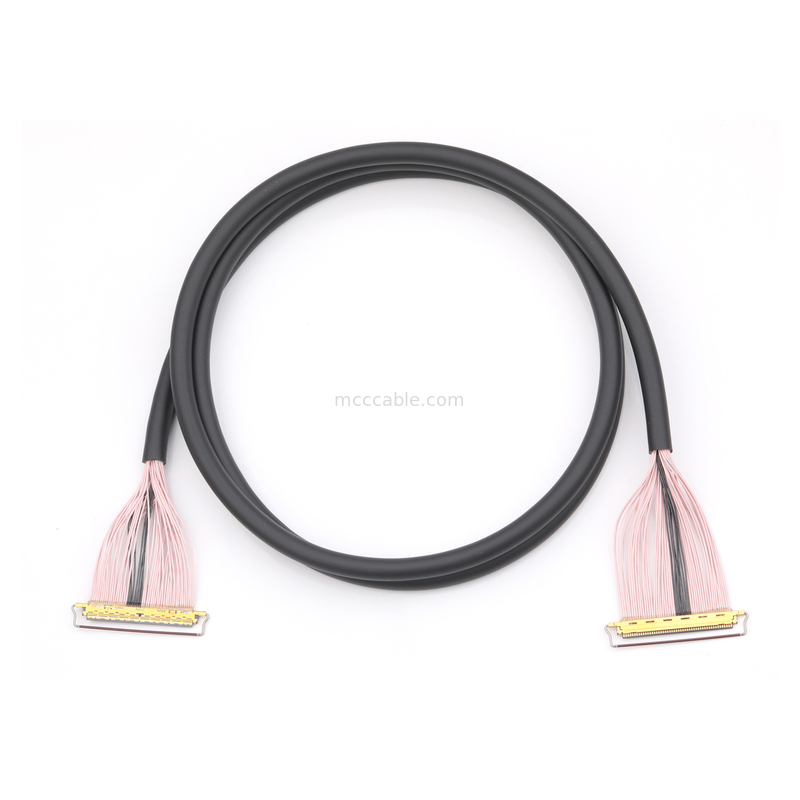 Yüksek Hızlı Veri İletişiminde 50 Pinlik Mikro-Koaxial Kablo, 0.4mm Pitch, Kalkanlı