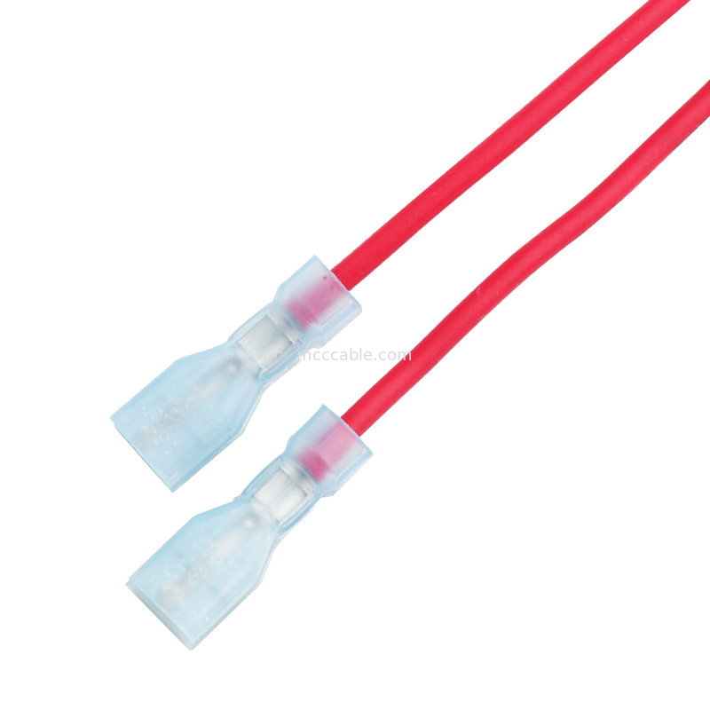 6 Pinli 100mm Uzunluk Kablo Demeti Grubu Molex 1722582106 - 4 Pinli TE 208130-1