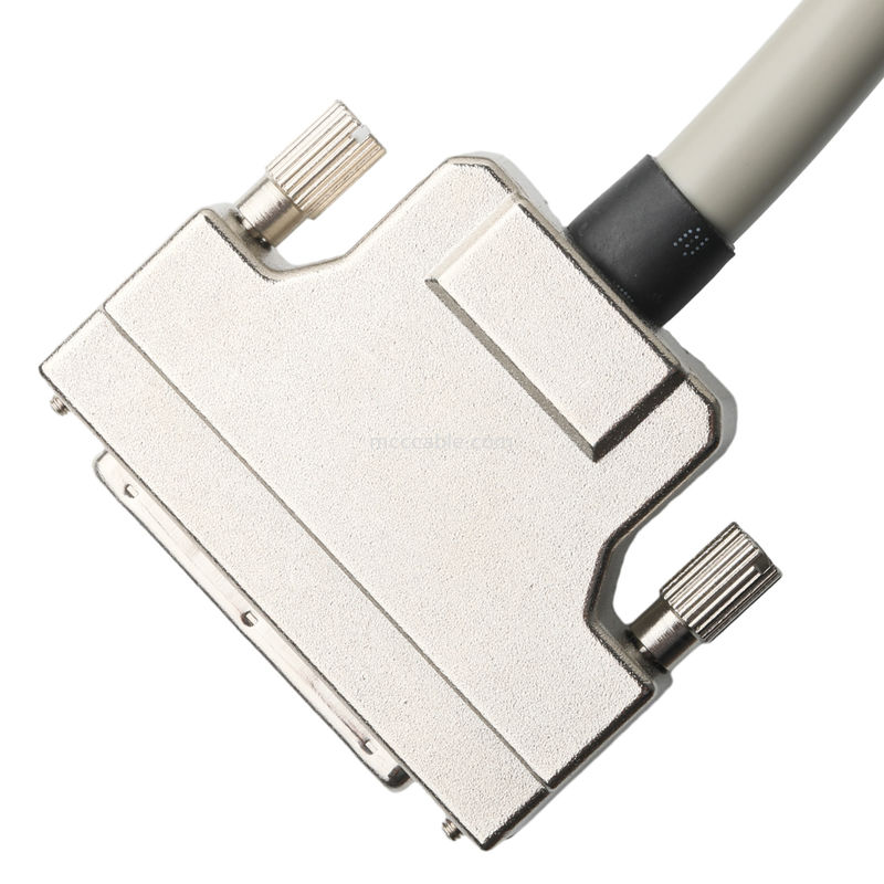 Hd D Sub Db50 Çinko Alaşımı Nikel Kaplama D-Sub Mdr Plug Od 90mm