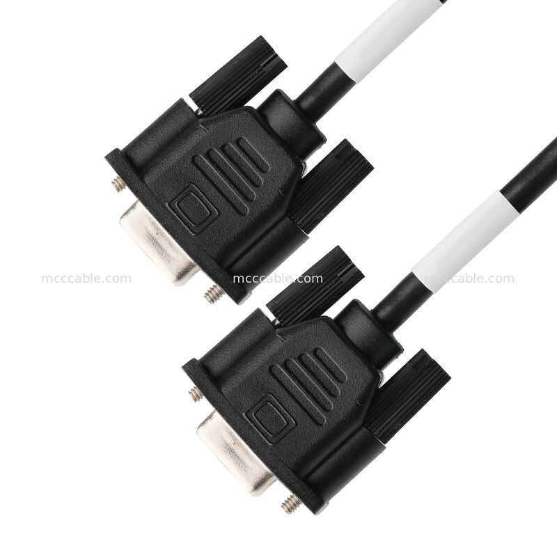 D-SUB-9Pin Erkek SOLDER TYPE D-SUB-9Pin Kadın konektörüne nikel kaplı beyaz kauçuk çekirdeği OEM/ODM