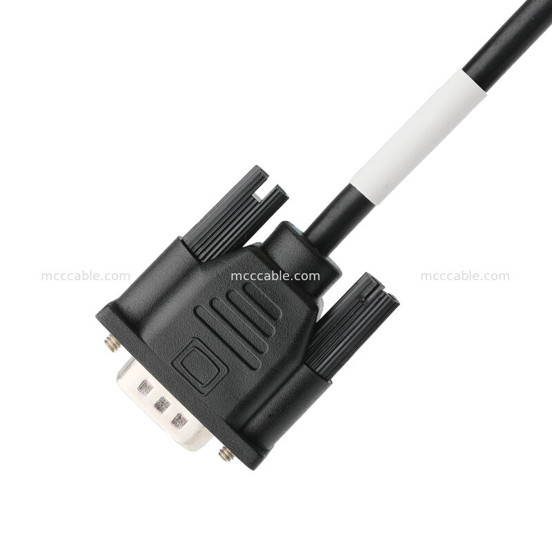 D-SUB-9Pin Erkek SOLDER TYPE D-SUB-9Pin Kadın konektörüne nikel kaplı beyaz kauçuk çekirdeği OEM/ODM