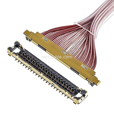 20531 20532 20533 040T 040E 2799-040 pitch Sağ açılı dikey çiftleşme tipi Mikro-koaksiyel konektör